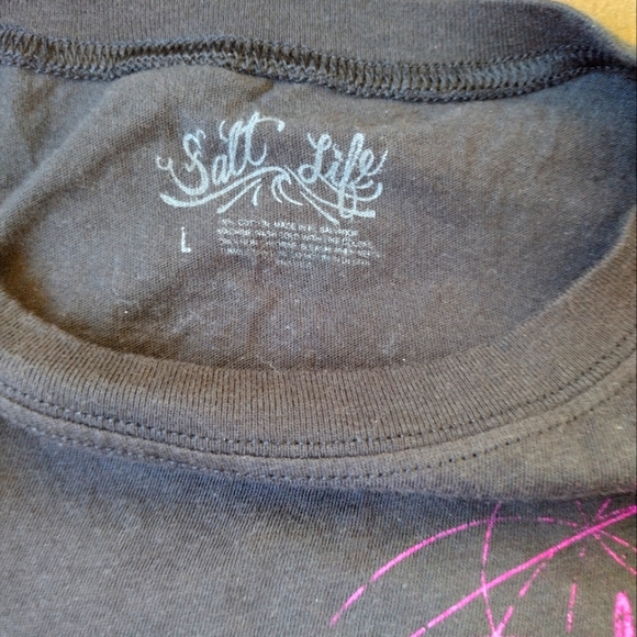Salt life t shirt - Picture 3 of 3